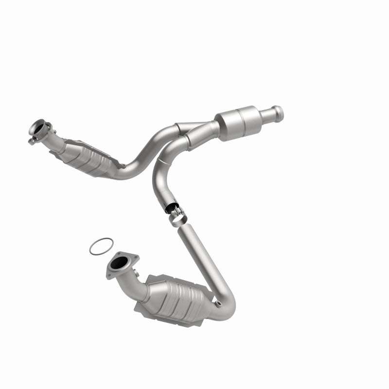 MagnaFlow Direct Fit Catalytic Converter 10-13 GMC Sierra 1500 V6 4.3L