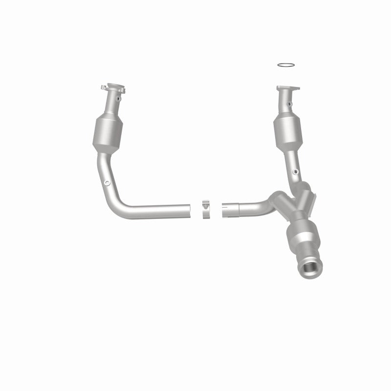 MagnaFlow Direct Fit Catalytic Converter 2015 GMC Yukon XL V8 6.2L