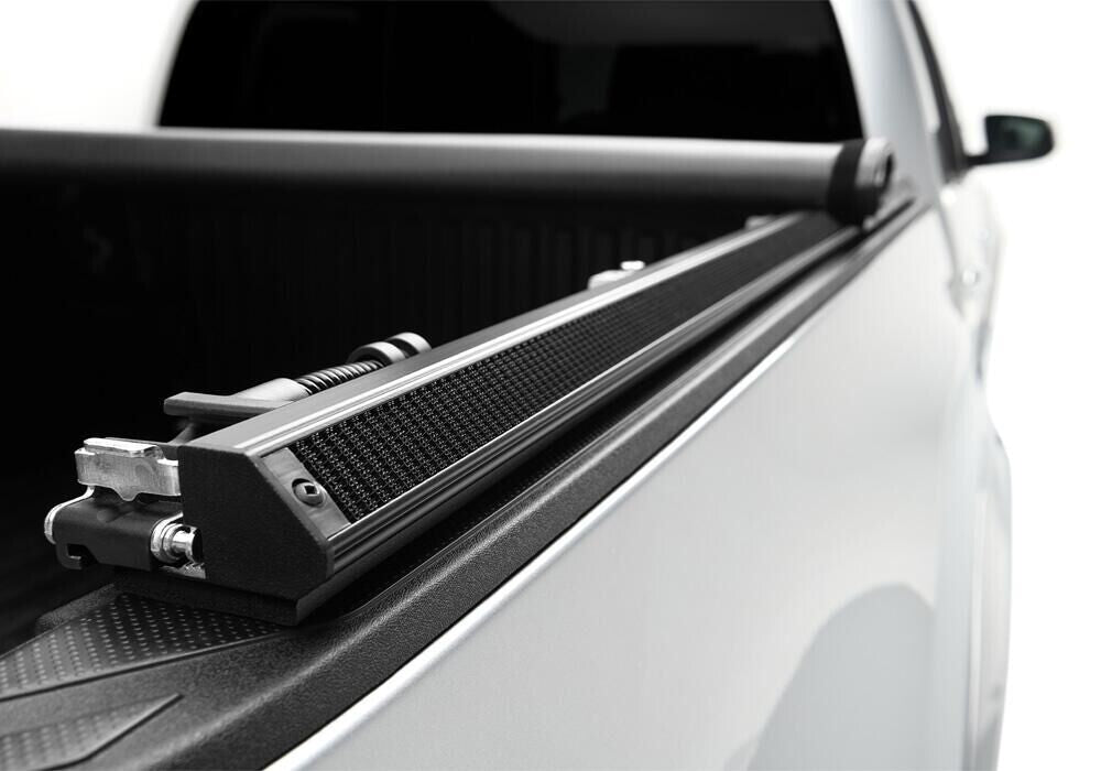 TruXport Tonneau Cover Black 2001-2006 Toyota Tundra 8 Foot Bed Truxedo