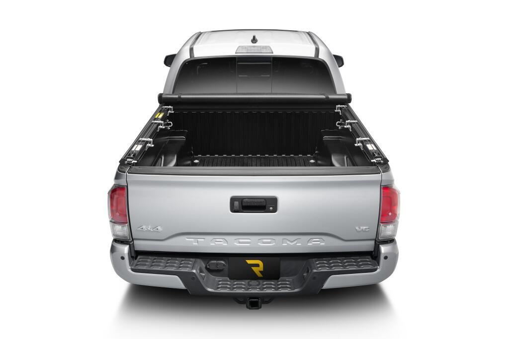 TruXport Tonneau Cover Black 2007-2013 Toyota Tundra 8 Foot Bed without Deck Rail System Truxedo