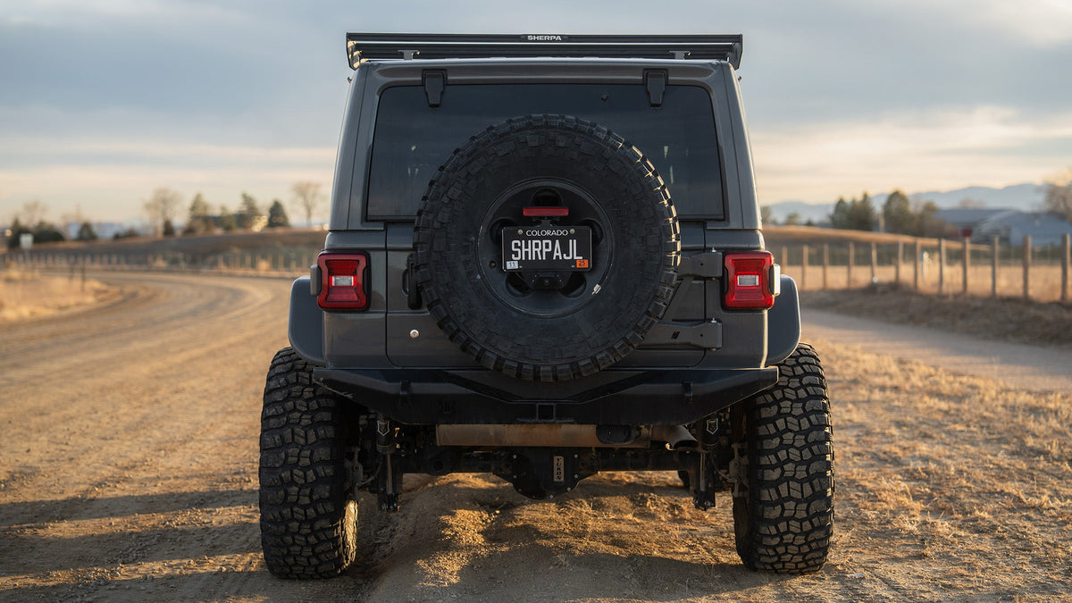The JLU QDHD Half Rack - Sherpa Equipment Company