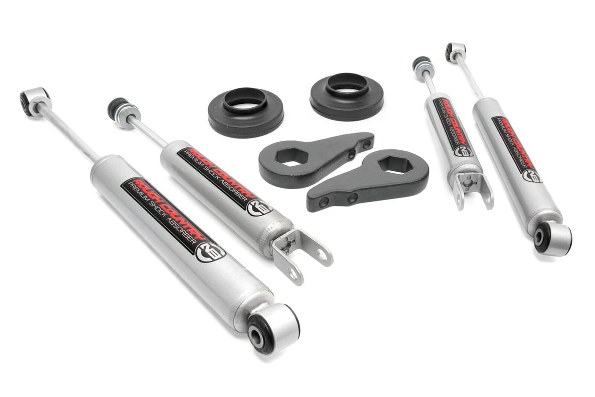 2 Inch Lift Kit Chevy Avalanche Z71 (02-06)/Tahoe Z71 (00-06) 2WD/4WD Rough Country