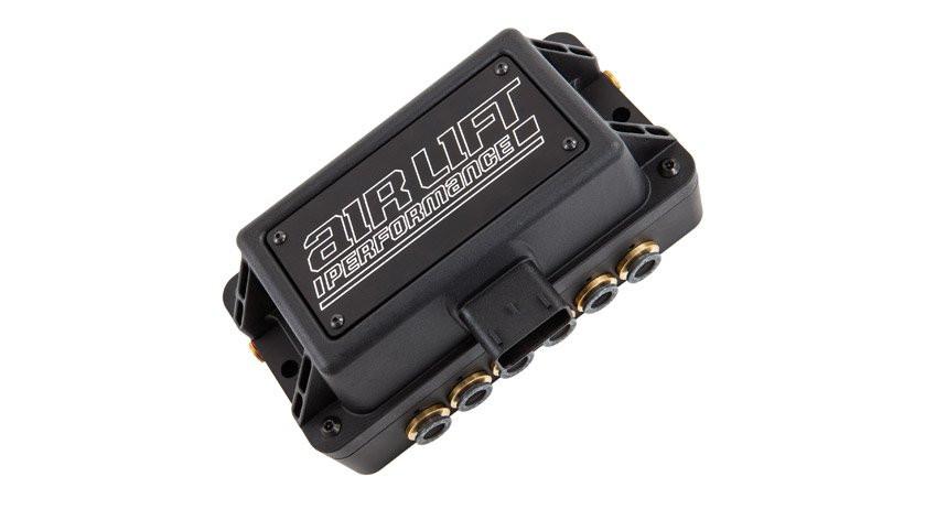 Air Lift 3P System 1/4" Air Line control unit featuring a compact design for air suspension management and adjustment.