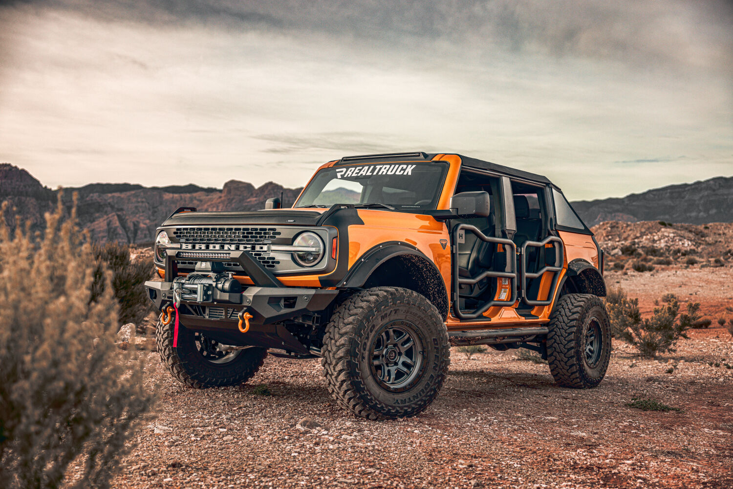 Aeroskin II Hood Protector Matte Black Low Profile For 2021-2026 Bronco Husky Liners