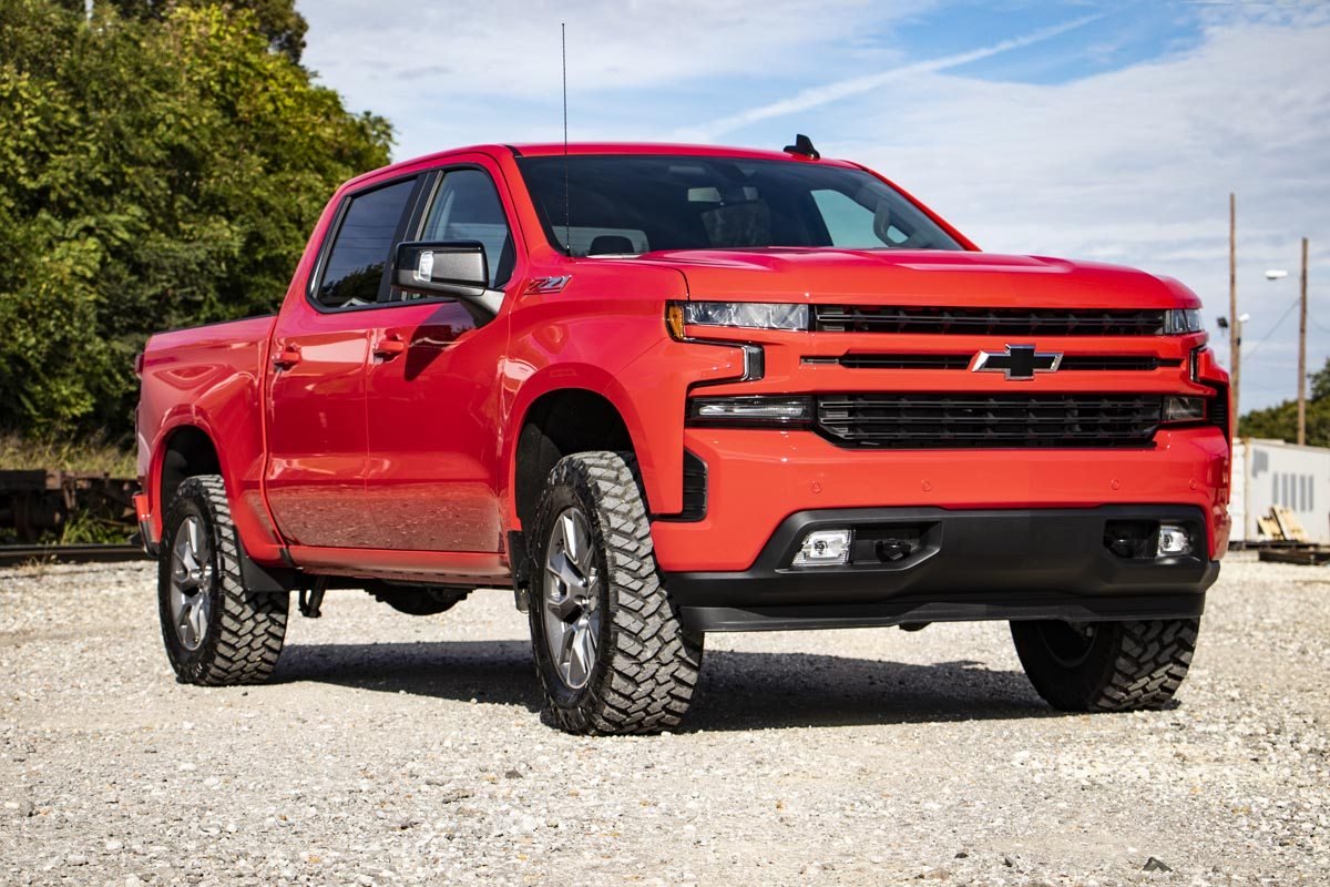 3.5 Inch Suspension Lift Kit w/Forged Upper Control Arms & V2 Shocks 19-20 Silverado/Sierra 1500 4WD/2WD Rough Country