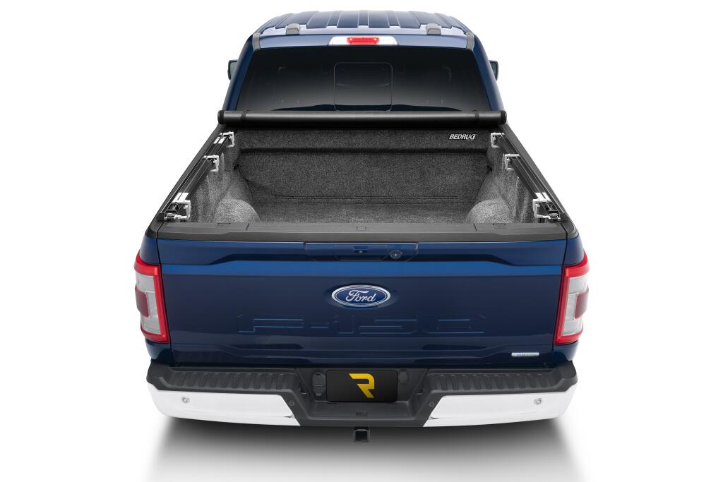 TruXport Tonneau Cover Black 2015-2025 Ford F-150 5 Foot 7 Inch Bed (Includes Lightning) Truxedo