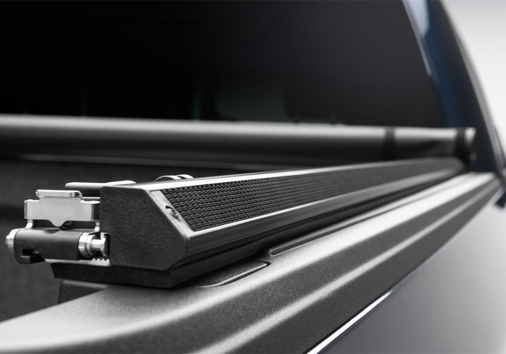 TruXport Tonneau Cover Black 2015-2025 Ford F-150 6 Foot 7 Inch Bed Truxedo