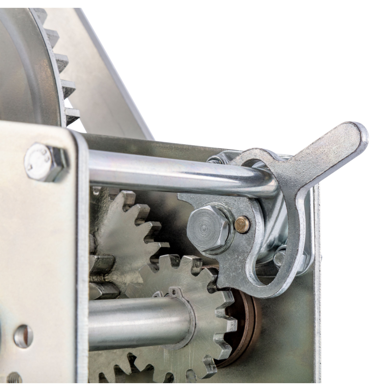 CURT Hand-Crank 2-Speed Winch, 3,200 lbs, 17.5:1 Low Gear Ratio, 9.6" Handle Model 29532
