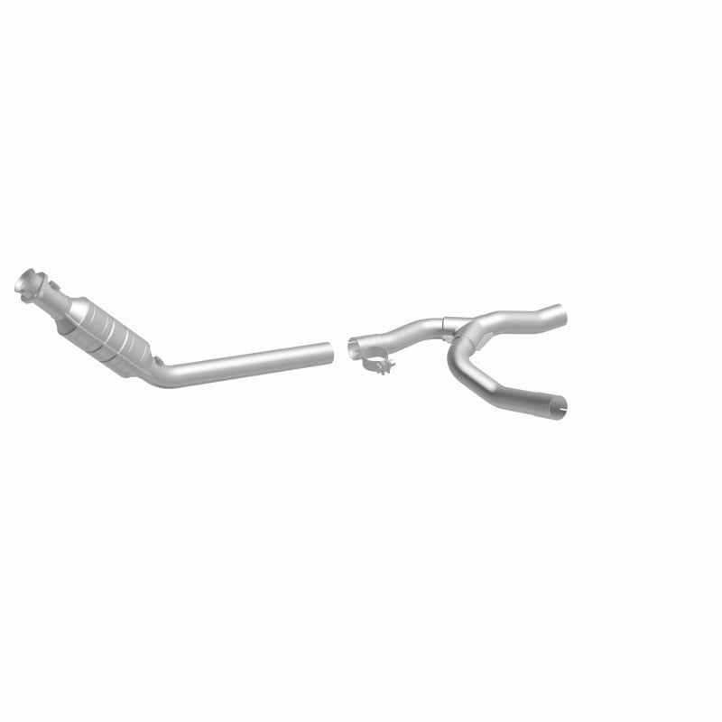 MagnaFlow Direct Fit Catalytic Converter 04-05 Dodge RAM 1500 Pickup 3.7L (Inc 4WD 4.7L) P/S