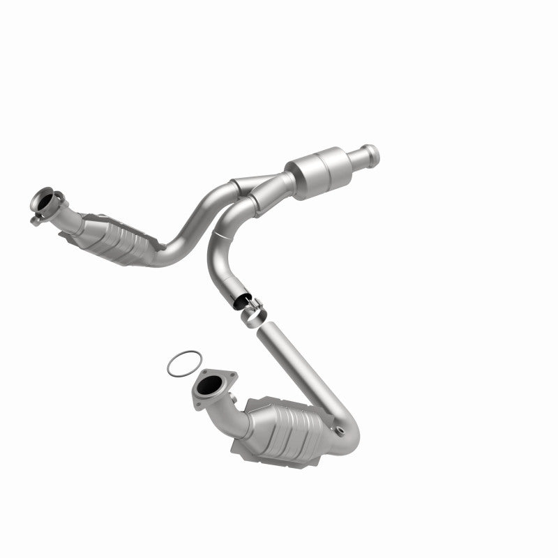 MagnaFlow Direct Fit Catalytic Converter 10-13 GMC Sierra 1500 V6 4.3L
