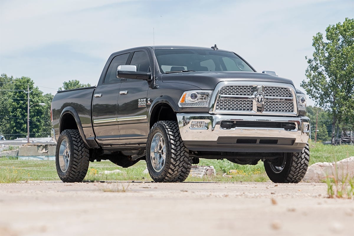 2.5 Inch Lift Kit M1 Ram 2500 4WD (2014-2026) Rough Country