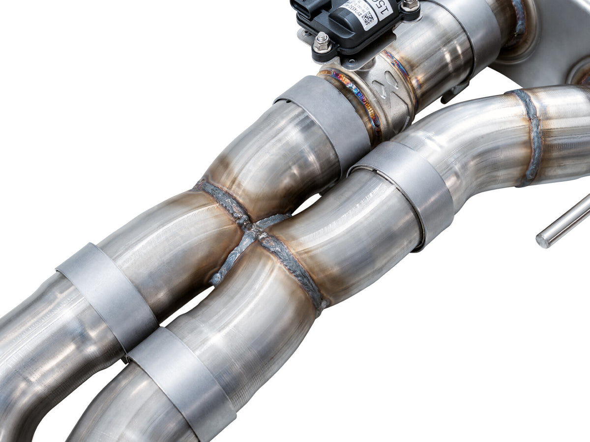 SwitchPath Exhaust for the Ford Ranger Raptor - 5 Inch Diamond Black Tips AWE Tuning