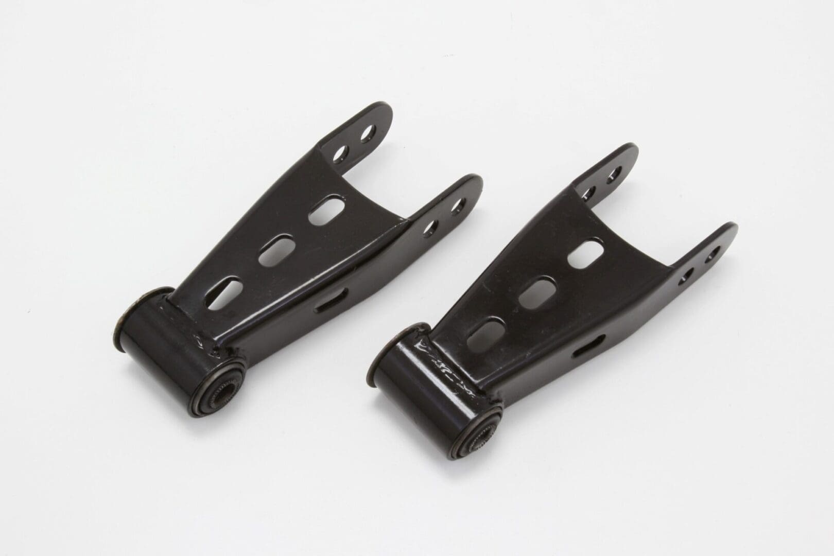 McGaughy's 1-2 Inch Drop Shackles 1988-2018 Silverado/Sierra 1500/1995-2000 Tahoe/Yukon 2WD/4WD