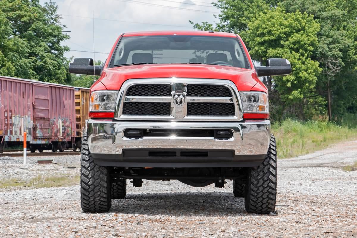 5 Inch Lift Kit FR Spacer Radius Arm Drop Ram 2500 4WD (2014-2018) Rough Country