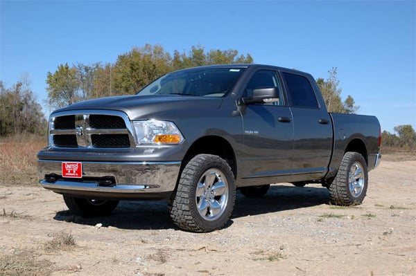 2.5 Inch Lift Kit Ram 1500 4WD (2010-2011) Rough Country