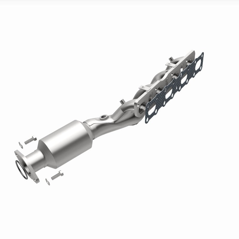 MagnaFlow Direct Fit Catalytic Converter Infiniti/Nissan Trucks 8 5.6L D/S Manifold (49 State)