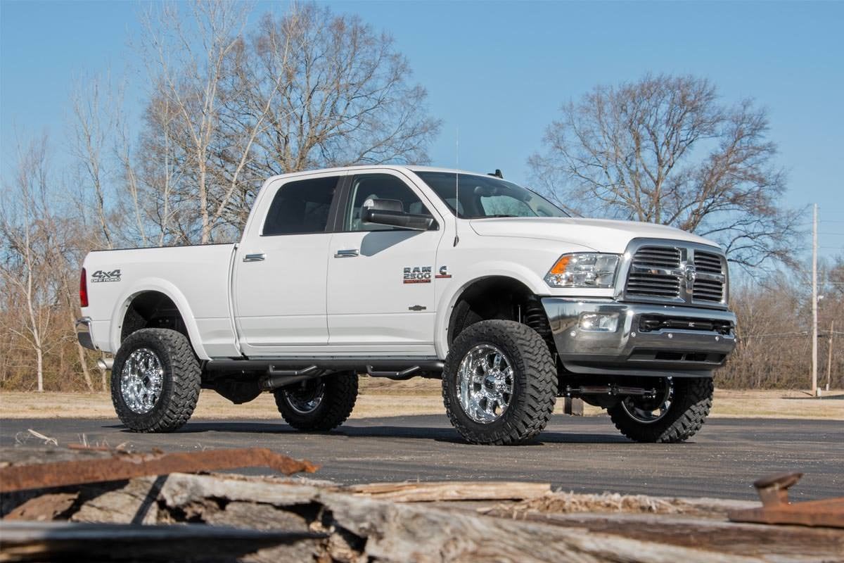 5 Inch Lift Kit FR Gas Coil Radius Arms V2 Ram 2500 4WD (2014-2018) Rough Country