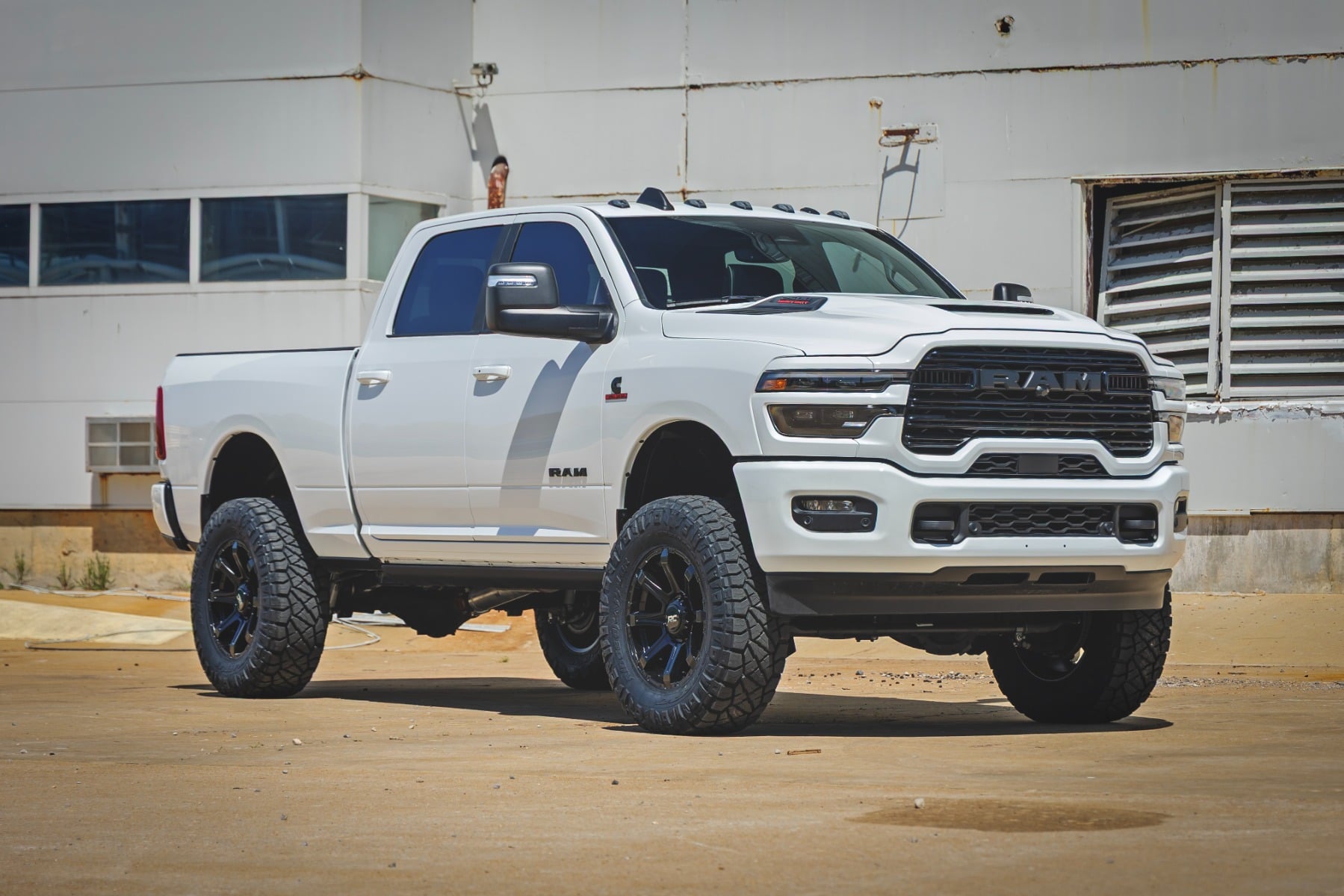 5 Inch Lift Kit M1 Ram 2500 4WD (2025-2026) Rough Country