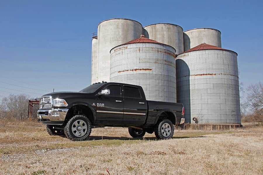 5 Inch Lift Kit RR Air Bags Ram 2500 4WD (2014-2018) Rough Country