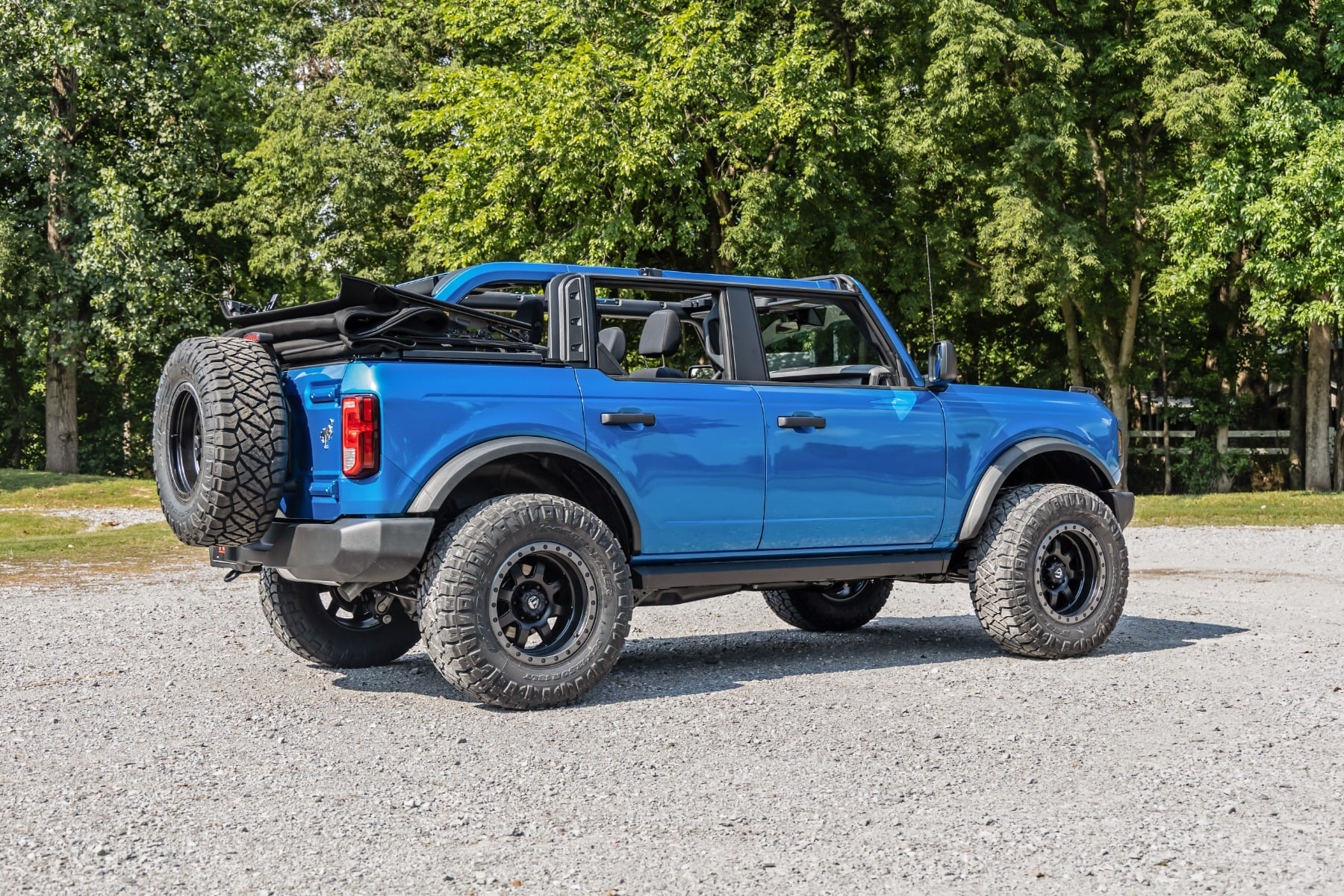 2 Inch Lift Kit Ford Bronco 4WD (2021-2025) Rough Country