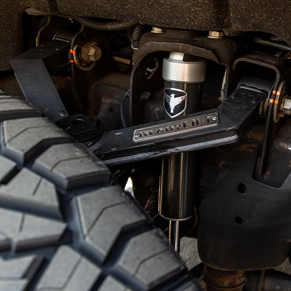5-6 Inch MAX 2.1 Suspension System 2011-2019 Silverado/Sierra 2500HD/3500HD W/ Falcon Shocks ReadyLIFT