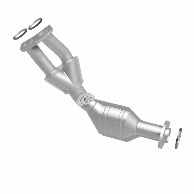 MagnaFlow Direct Fit Catalytic Converter 01-04 Toyota Tacoma 2.7L fr