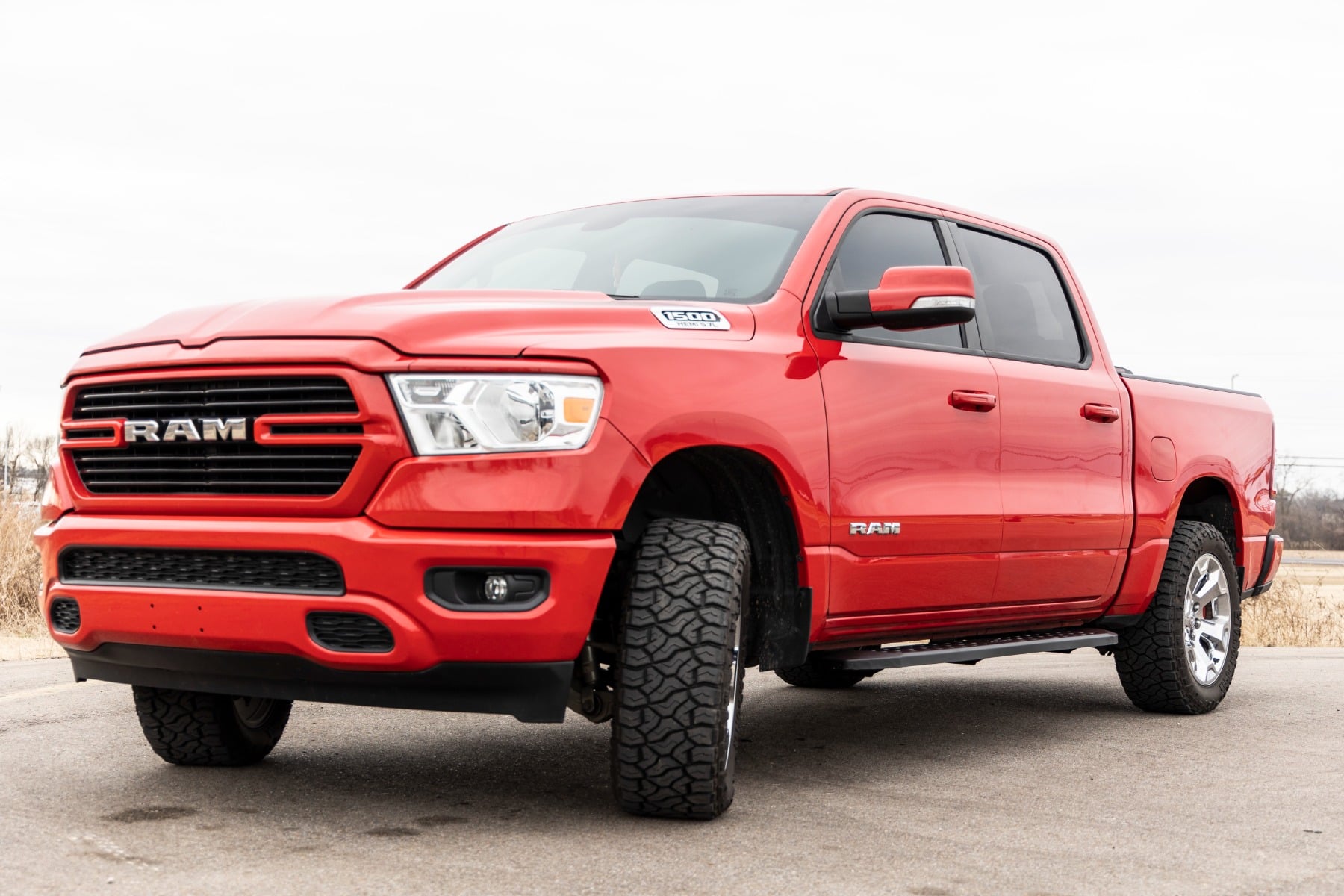 RPT2 Running Boards Crew Cab Black Ram 1500 (19-26)/1500 TRX (21-24) Rough Country
