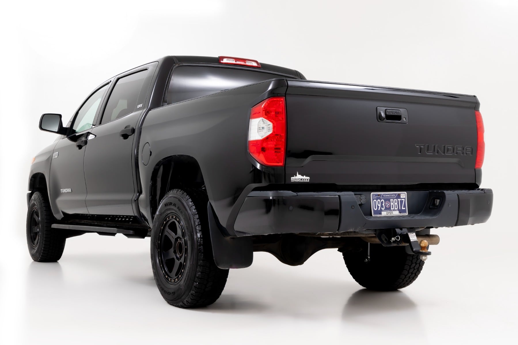 RPT2 Running Board Crew Cab Black Toyota Tundra 2WD/4WD (2007-2021) Rough Country