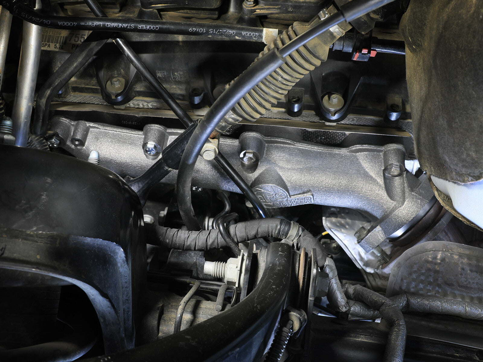 BladeRunner Ported Ductile Iron Exhaust Manifold Dodge/Ram 1500 09-18/Ram 1500 Classic 19-24 V8-5.7L Hemi aFe Power