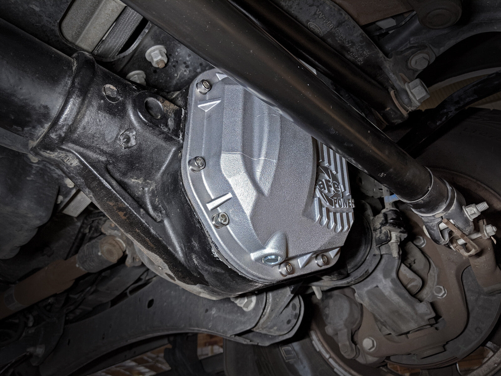 Street Series Dana 60 Front Differential Cover Raw w/ Machined Fins Ford F-250/F-350 99-23 (Dana 50 / Dana 60 / Dana 61 Axles) aFe Power