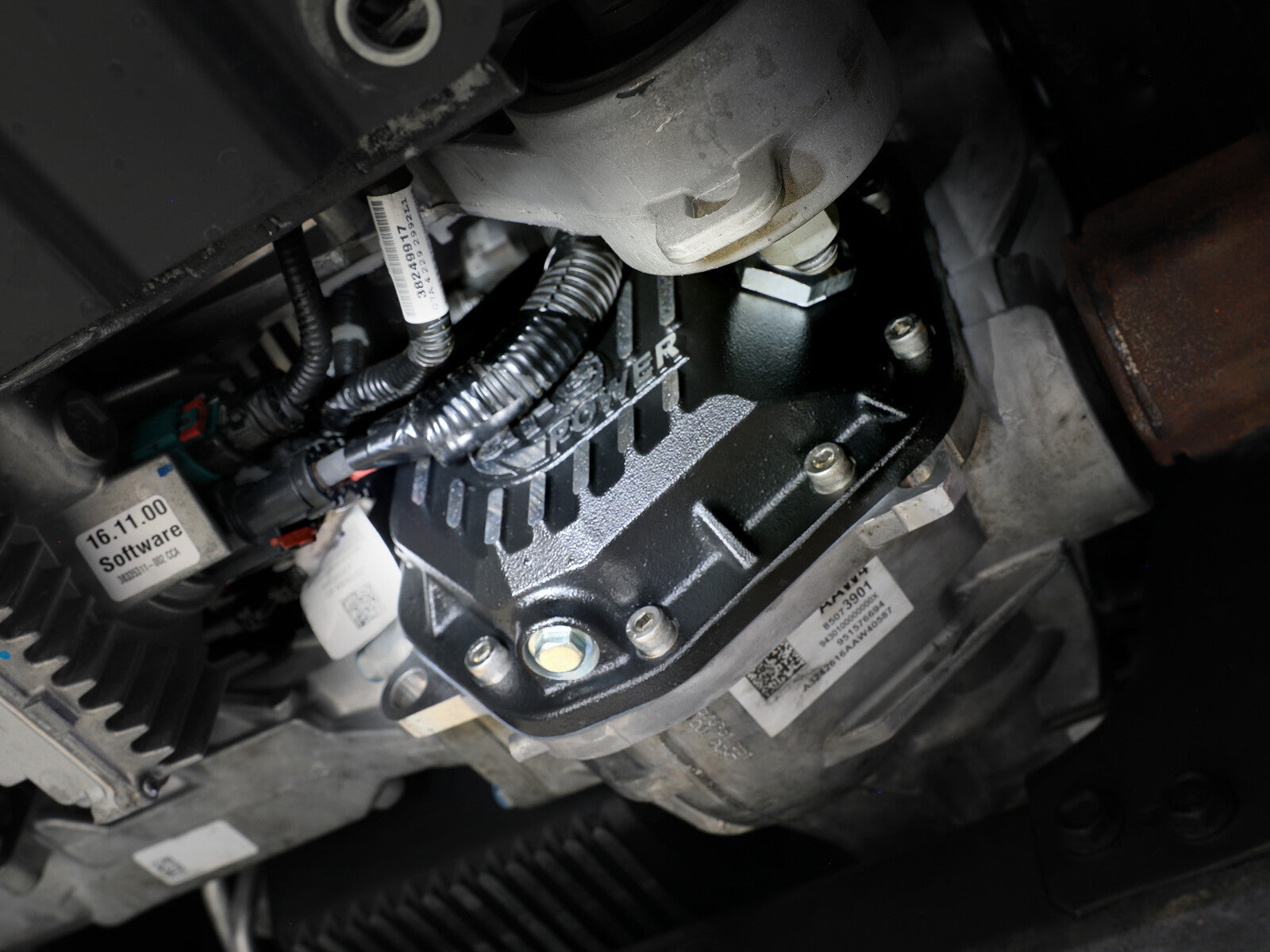 Street Series Front Differential Cover w/ Machined Fins GM Trucks/SUVs 19-26 (Aam 8.0 Ifs) aFe Power