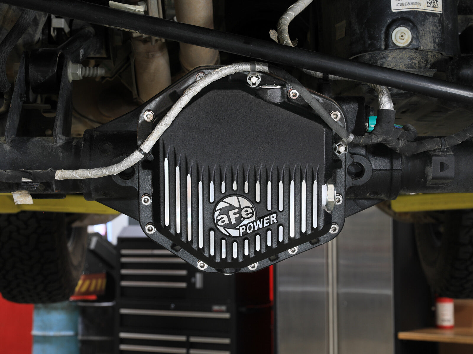 Pro Series Rear Differential Cover Black w/ Machined Fins Ford Bronco Raptor 22-26 V6-3.0L (tt) aFe Power
