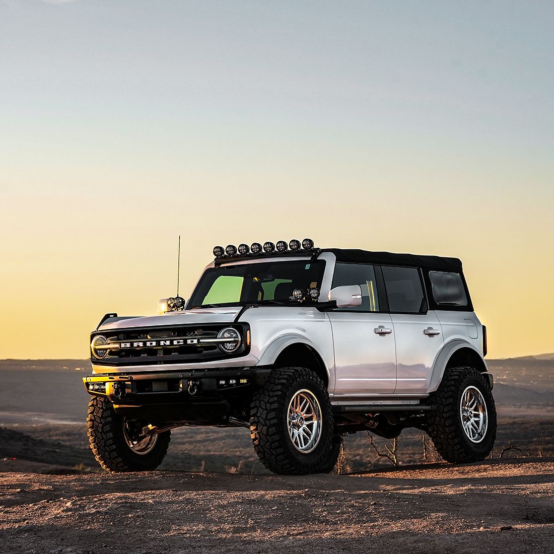 21-Present Ford Bronco Roof Pod Mount RIGID Industries