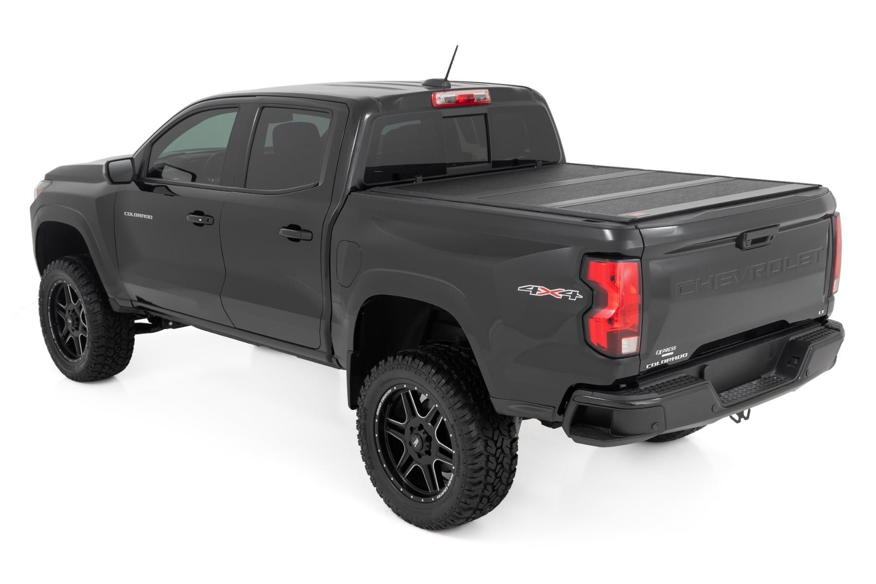 Hard Low Profile Bed Cover 5 Foot Bed Chevy/GMC Canyon/Colorado (15-26) Rough Country