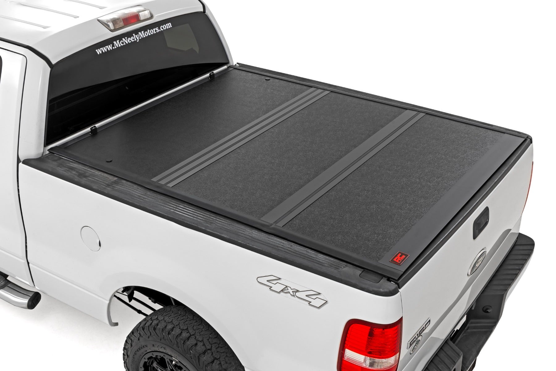 Hard Low Profile Bed Cover 6 Foot 7 Inch Bed Ford F-150 2WD/4WD (2004-2014) Rough Country