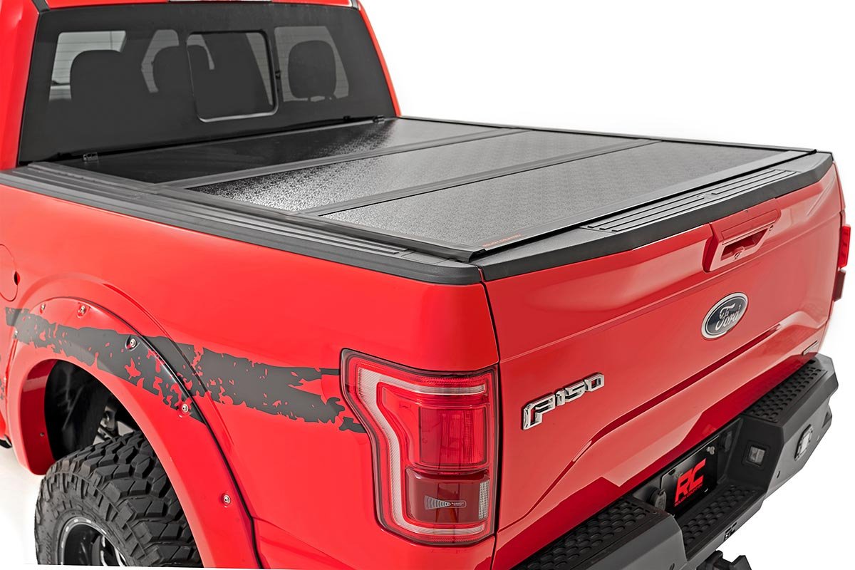 Ford Hard Flush Tri Fold Bed Cover 6.5 Ft Bed 08-16 Ford Super Duty Rough Country