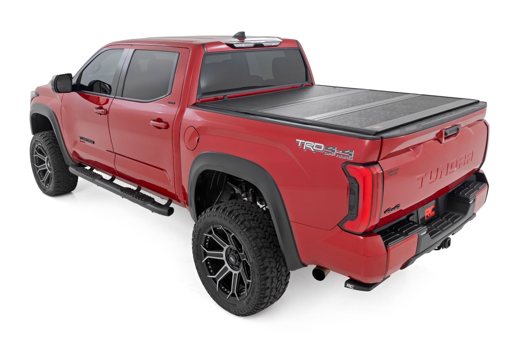 Hard Low Profile Bed Cover 5 Foot 7 Inch Bed Cargo Mgmt Toyota Tundra (22-26) Rough Country