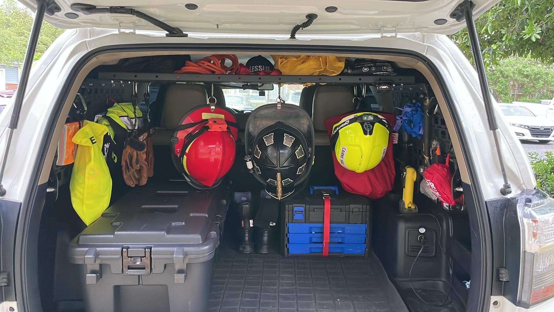 RADO MOLLE Cargo System - 4Runner Molle Panels and Shelf 5G