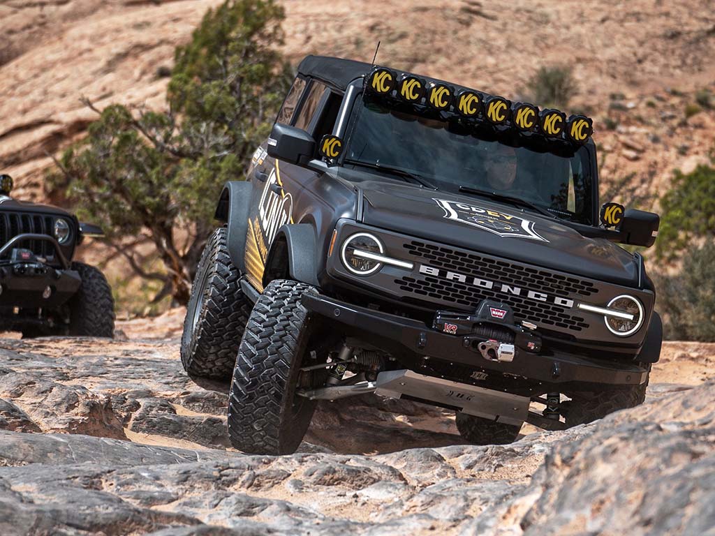 2021-2023 Ford Bronco Hoss 2.0 Pkg Rear 0-1.75 Inch Lift 2.5 Exp Series Coilover Icon Vehicle Dynamics