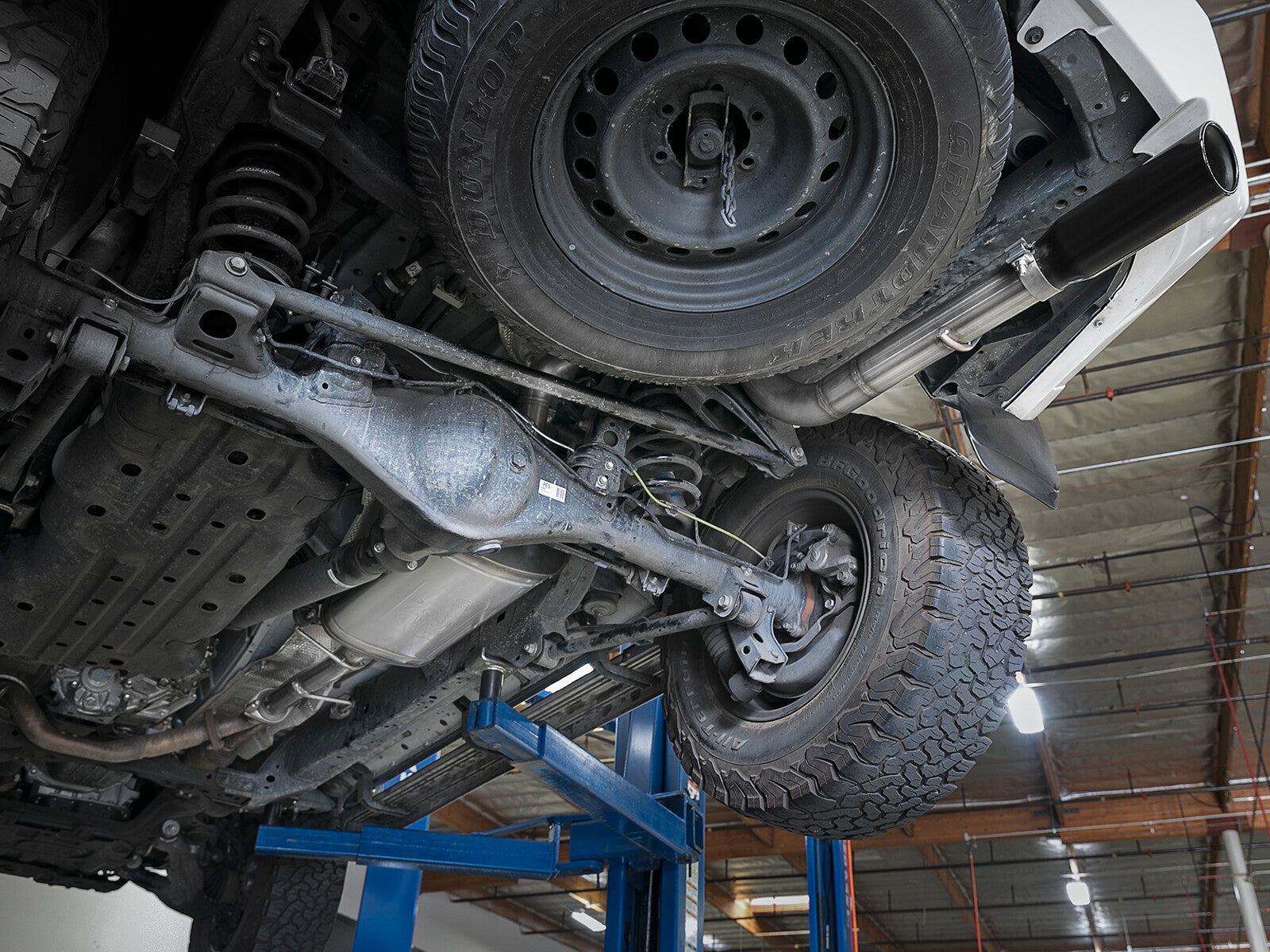 Mach Force-Xp 2-1/2 Inch 304 Stainless Steel Cat-Back Exhaust System w/ Tip Toyota 4Runner 10-24 V6-4.0L aFe Power