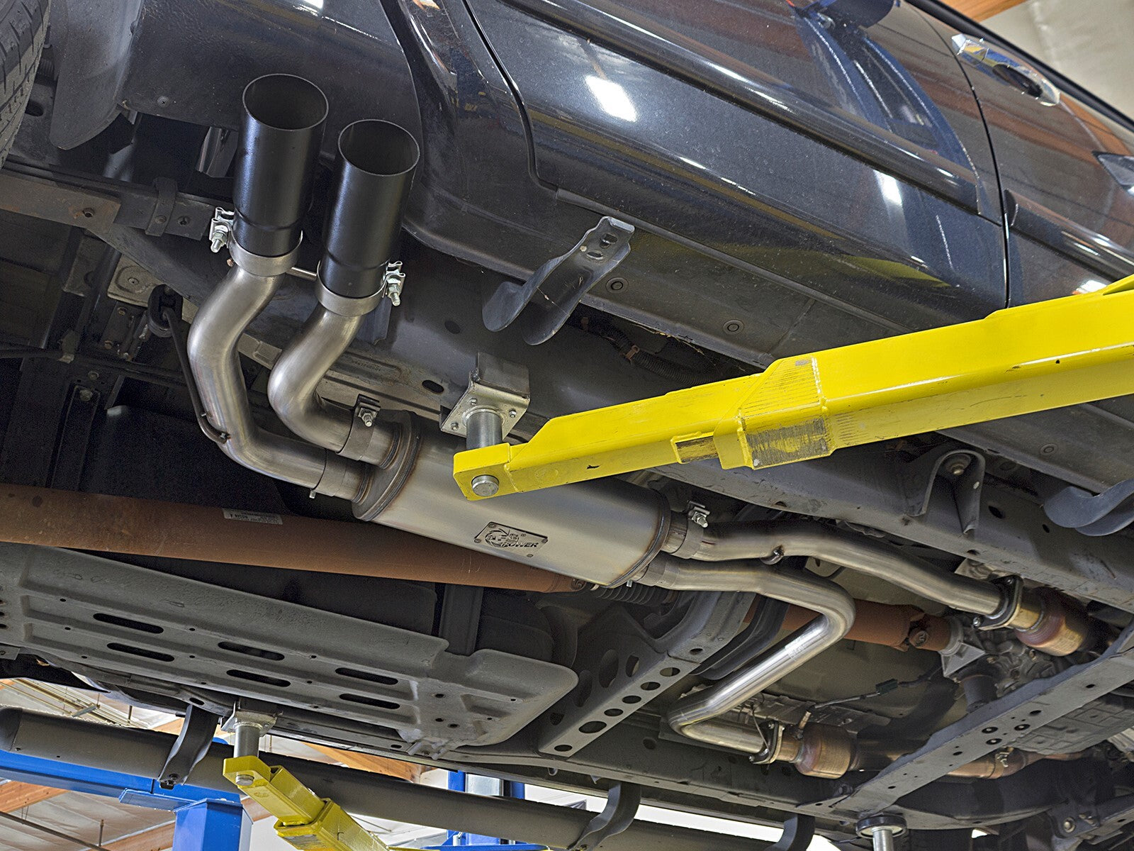 Rebel Series 3 Inch 409 Stainless Steel Cat-Back Exhaust System w/Black Tips Nissan Titan 04-15 V8-5.6L aFe Power