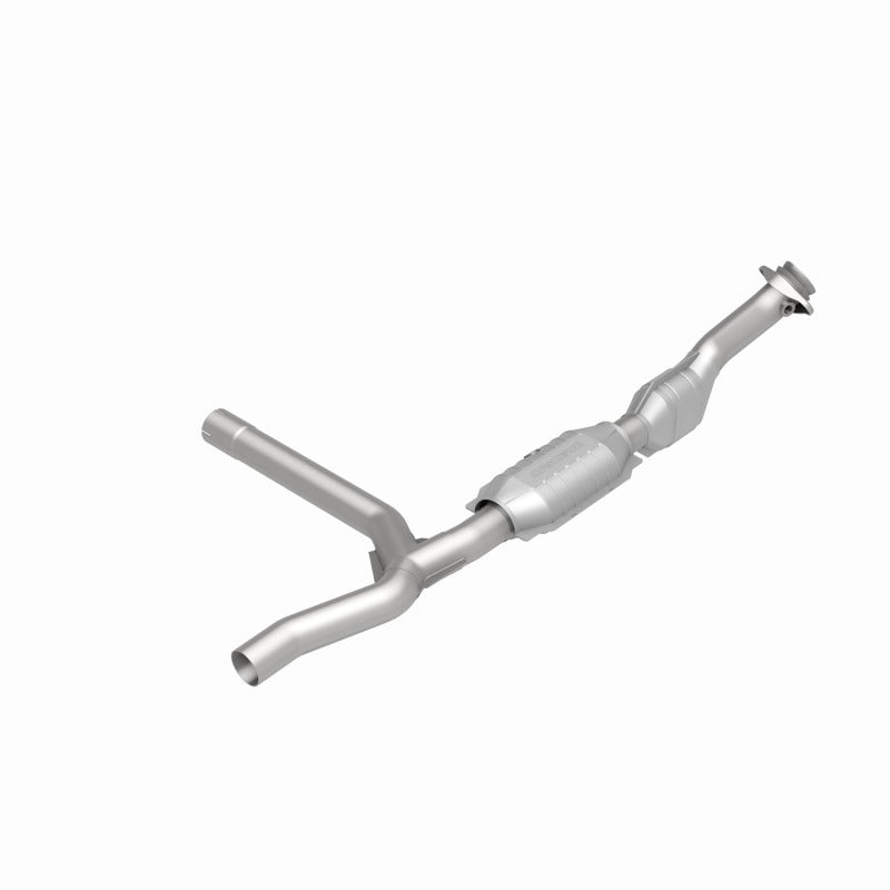MagnaFlow Direct Fit Catalytic Converter 00-01 Ford F-150 4.6L 2wd