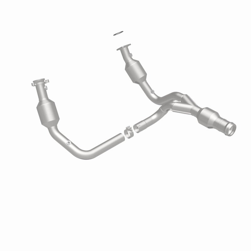 MagnaFlow Direct Fit Catalytic Converter 2015 GMC Yukon XL V8 6.2L
