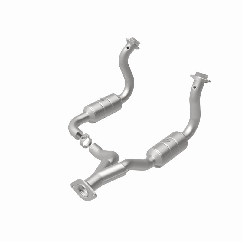 MagnaFlow DF Cat Conv 08-10 Ford F-250/F-250 SD/F-350/F-350 SD 5.4L/6.8L/F-450 SD 6.8L Y-Pipe Assy