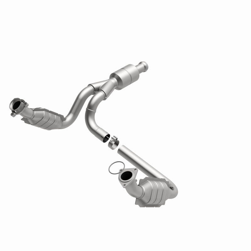 MagnaFlow Direct Fit Catalytic Converter 10-13 GMC Sierra 1500 V6 4.3L