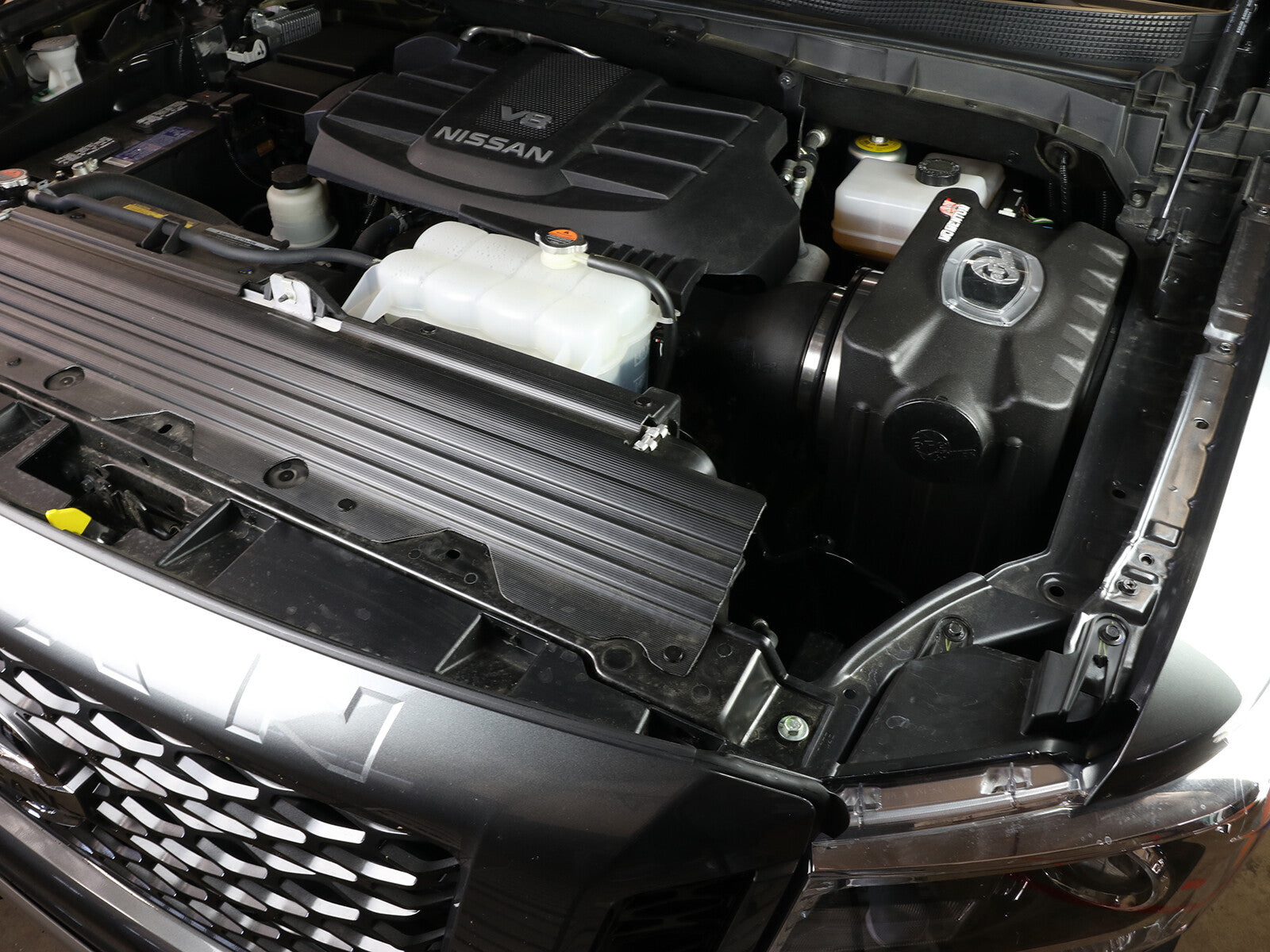 Momentum HD Cold Air Intake System w/ Pro Dry S Filter Nissan Titan Xd 16-24 V8-5.6L aFe Power