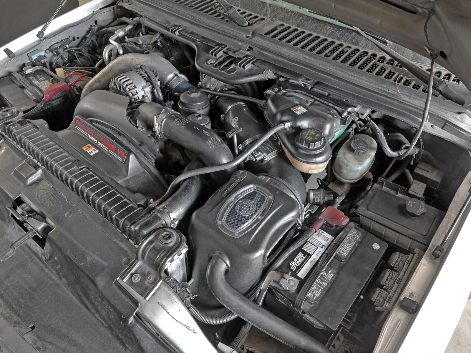 Momentum HD Cold Air Intake System w/ Pro 10R Filter Ford Diesel Trucks 03-07 V8-6.0L (td) aFe Power