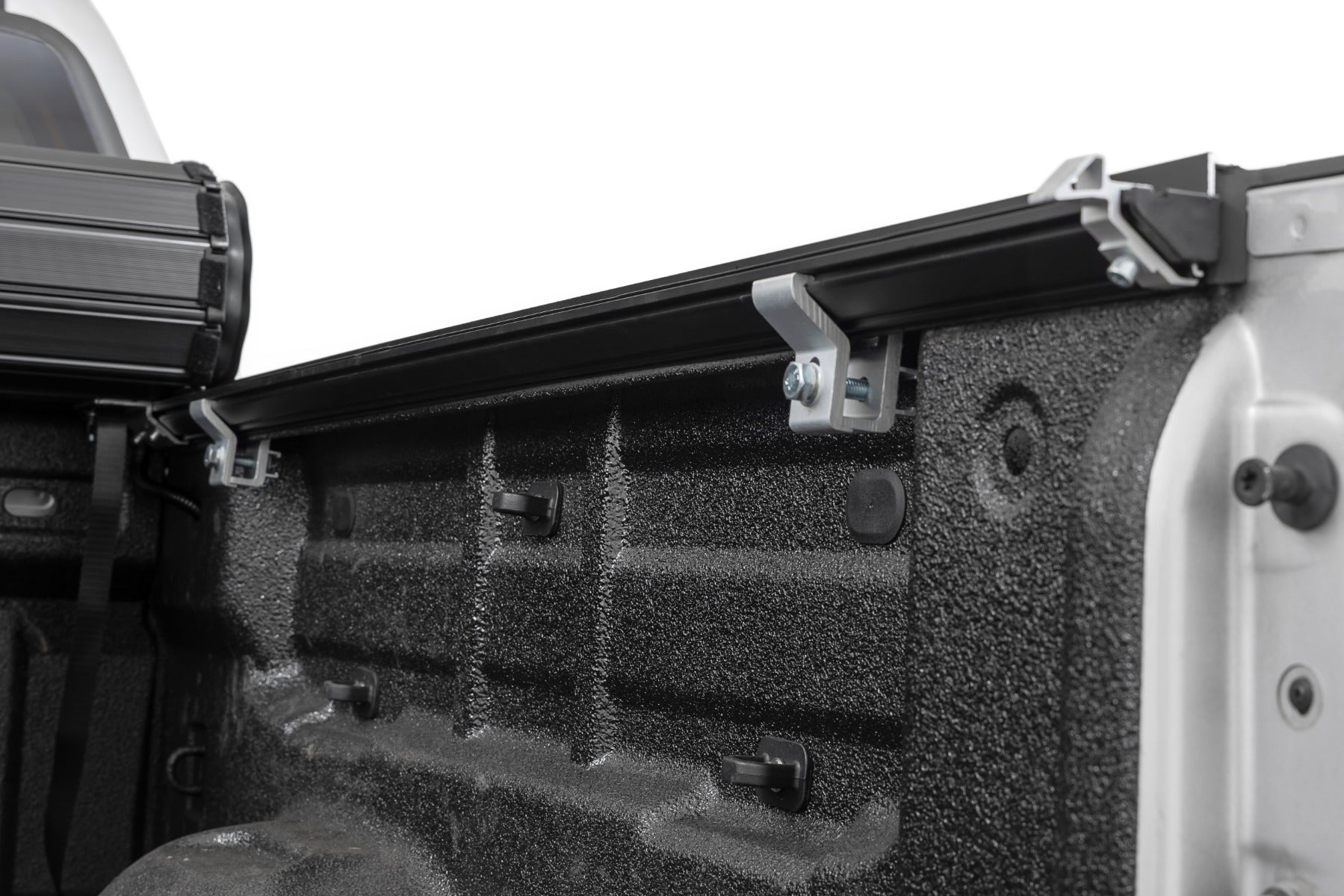 Hard Roll Up Bed Cover 5 Foot Bed Chevy/GMC Canyon/Colorado 2WD/4WD (15-22) Rough Country