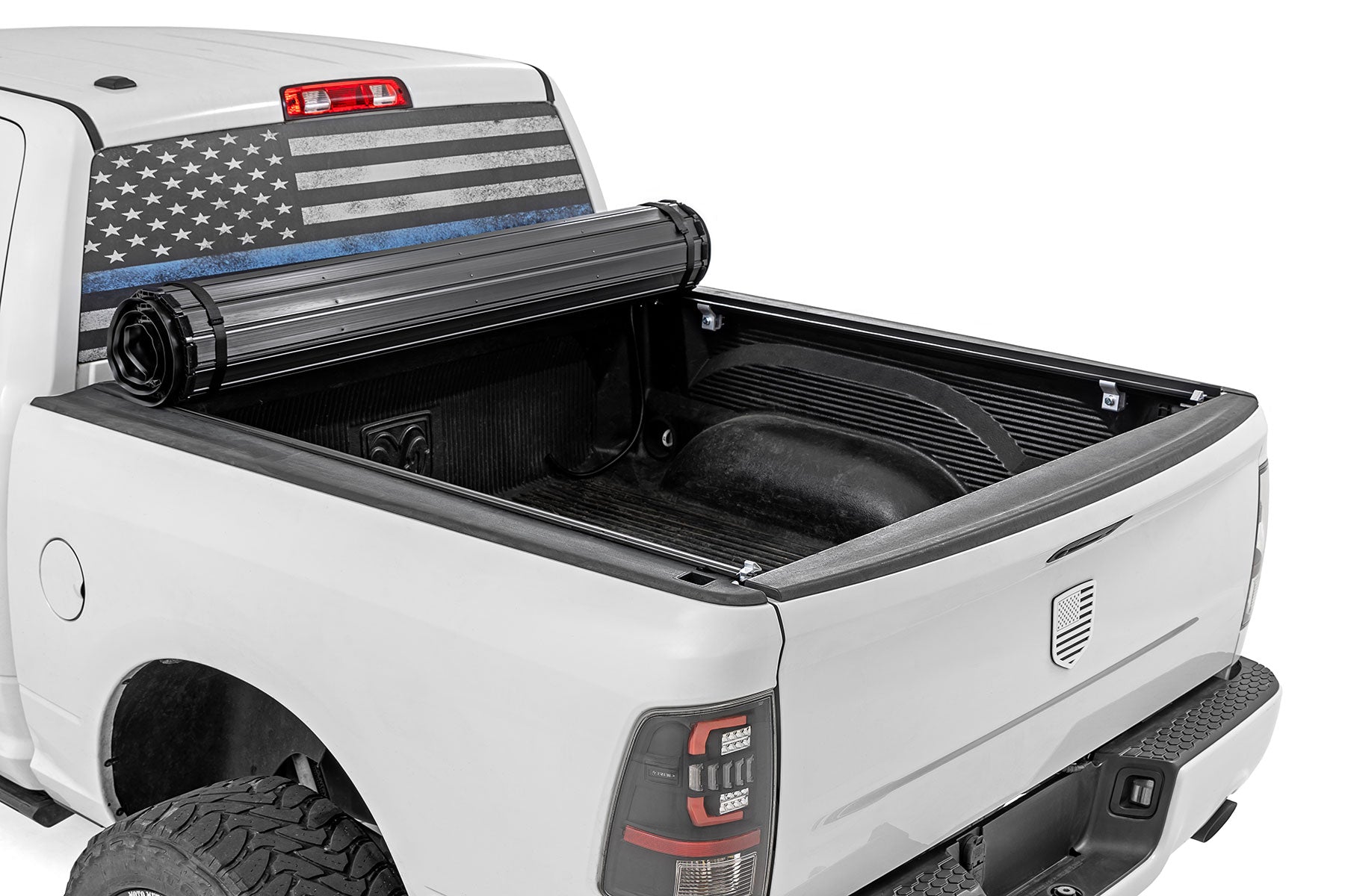 Hard Roll Up Bed Cover 5 Foot 7 Inch Bed Ram 1500 (09-18)/2500 (09-26) Rough Country