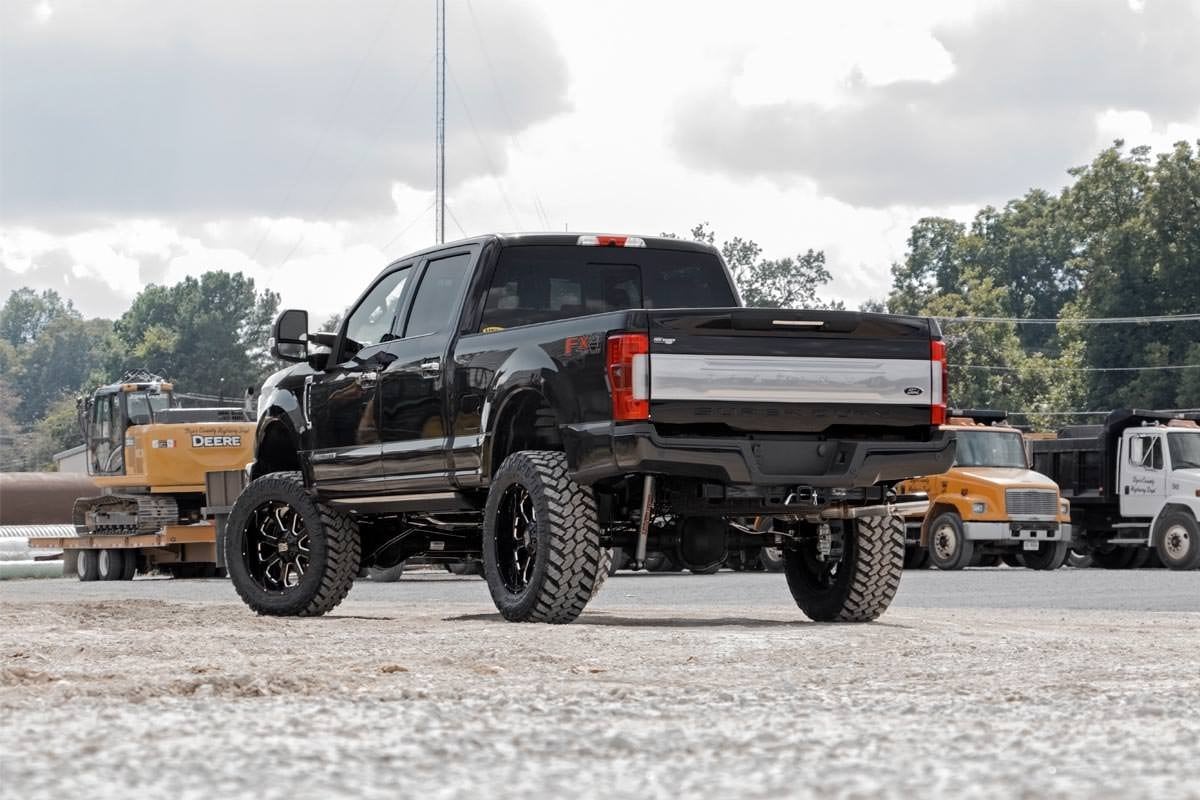 6 Inch Lift Kit Diesel OVLD D/S V2 Ford F-250/F-350 Super Duty (17-22) Rough Country